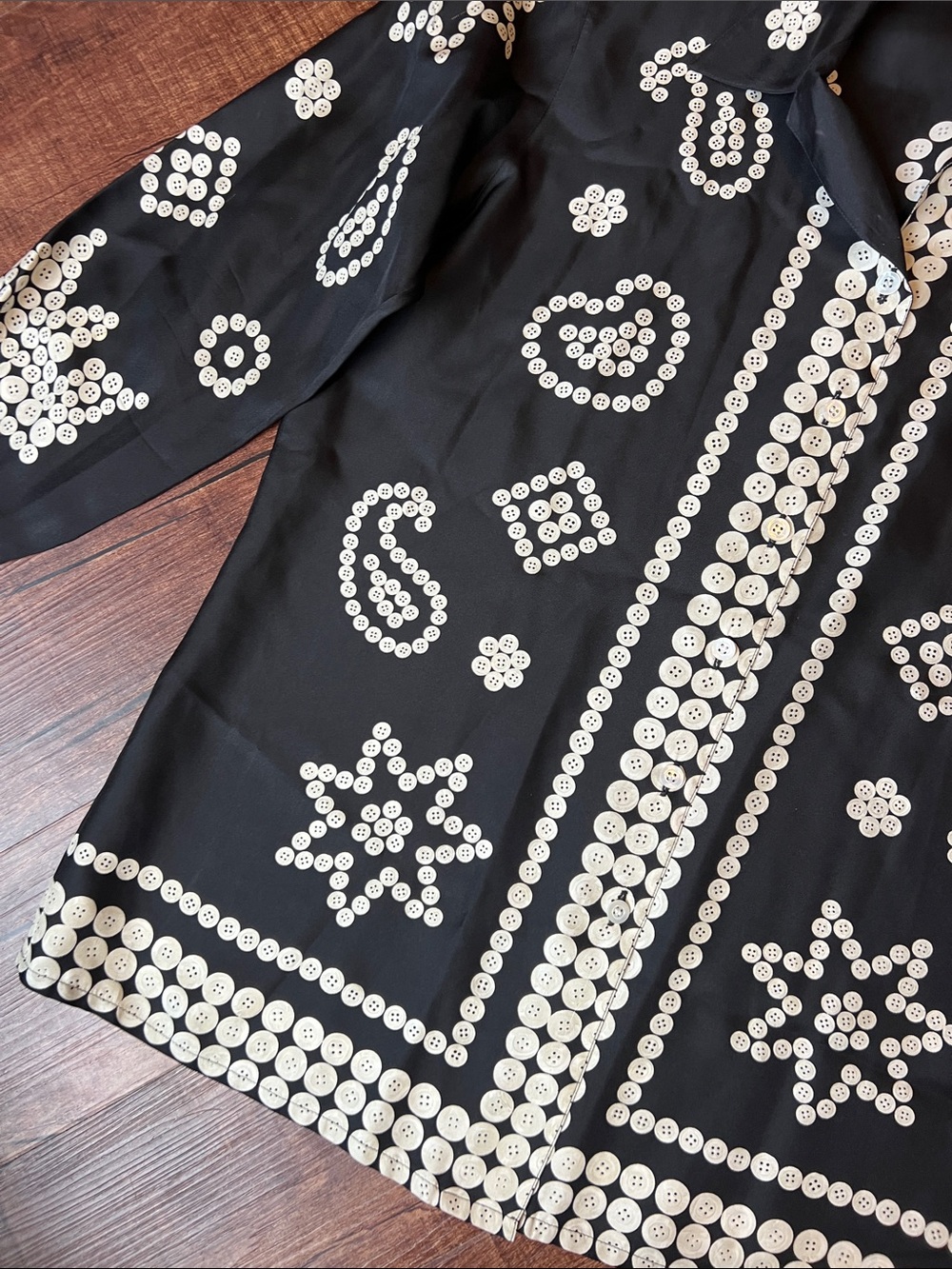ESCADA button graphic cream and black button down collared long sleeve blouse 42 - Picture 3 of 10